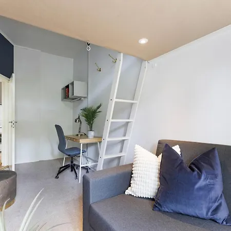 Hostel Shared With Private In Center Oslo