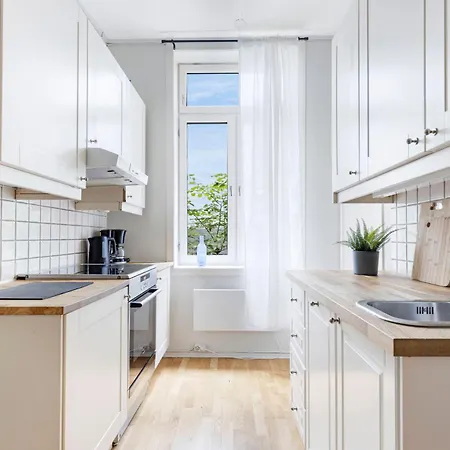 Shared With Private In Center Hostal *