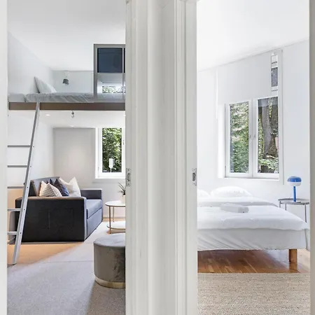 Shared With Private In Center Hostal Oslo